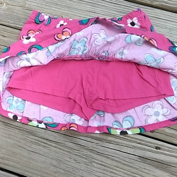 Jumping Beans skort outfit. Size 6 - Picture 4 of 6